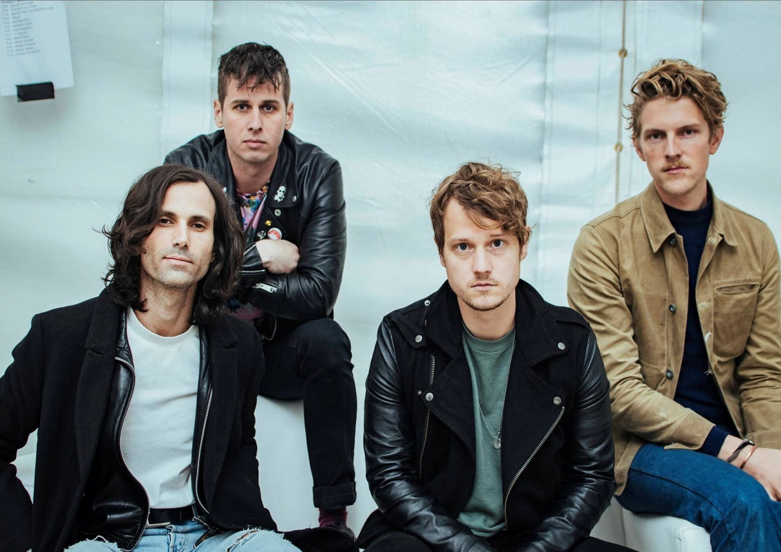 Foster The People laisse l'amour percer la nuit La Face B