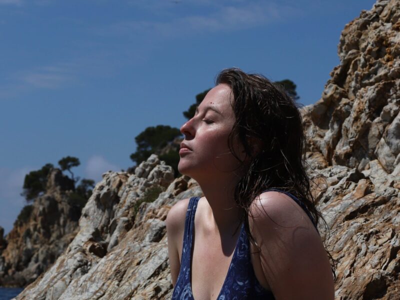 Réparer, la poésie délicate de Rosemarie