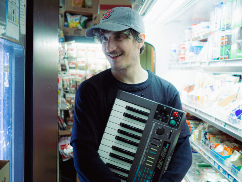 Vincent Khouni : “Là, je fais comme je peux et quand je veux, avec qui je veux”.