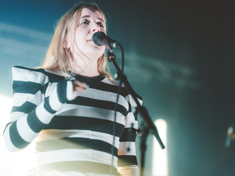 (PORTFOLIO) Austra au Grand Mix