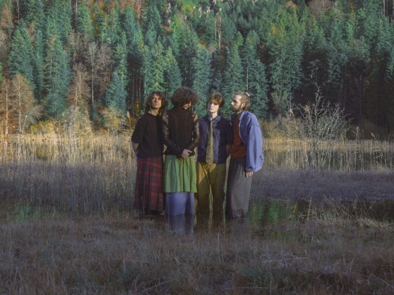 Wheobe : « On voulait creuser un truc qui nous était propre, plutôt que de rentrer dans une formule, parce qu&rsquo;elle n&rsquo;existait tout simplement pas »