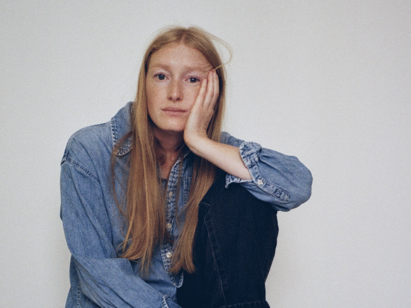 Avec « Make a River of My Spine », Augusta explore la fragilité de l’après