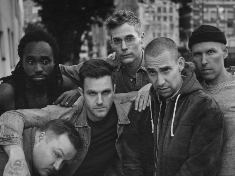 Bleachers dévoile le brillant everyone for ten minutes